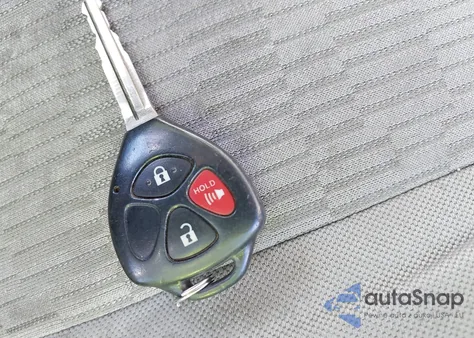 2011 Toyota Rav4 z USA, uszkodzony, nr VIN 2T3BF4DVXBW104336